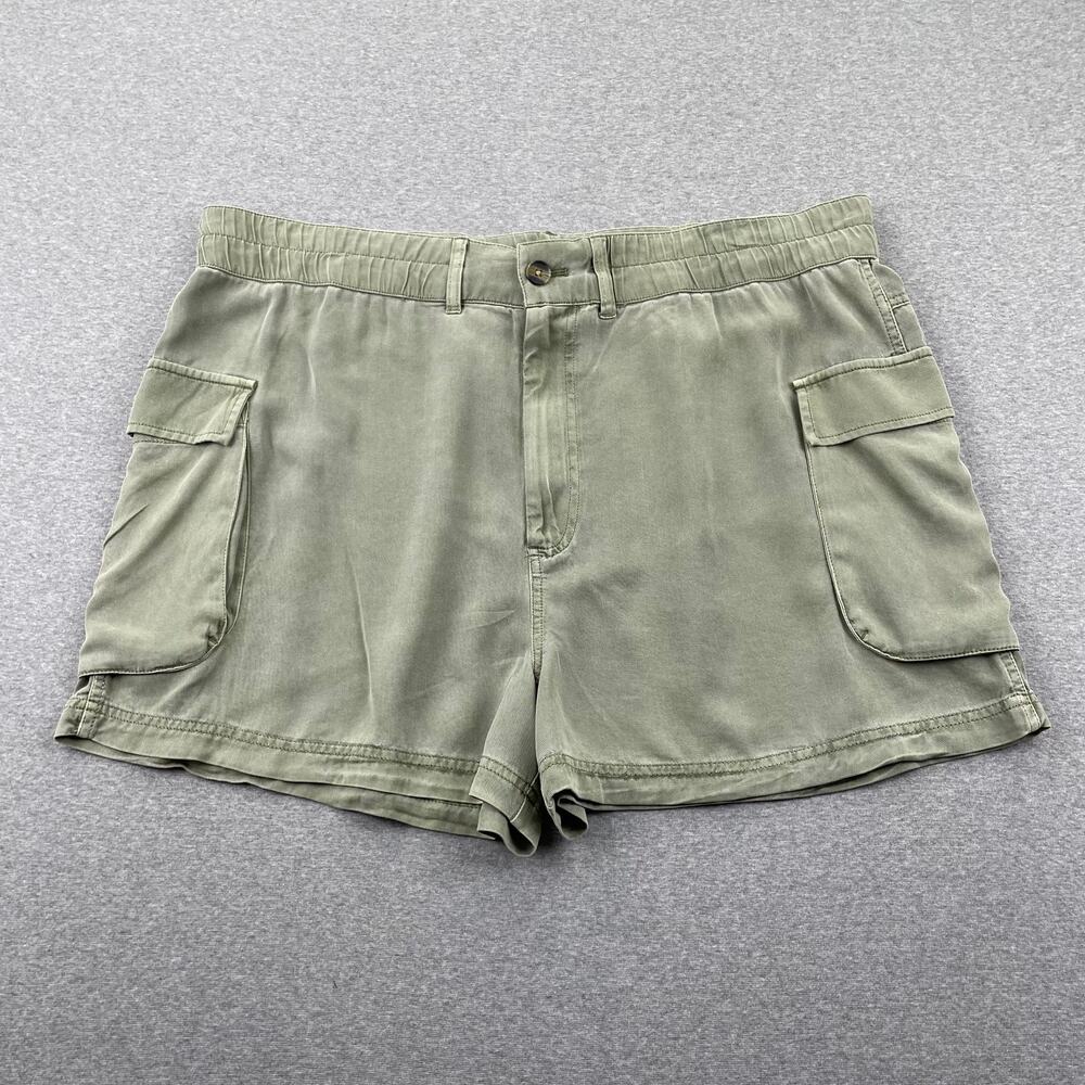 Treasure & Bond Shorts Womens 2X Green Cargo Tencel Elastic Waist Lightweight
